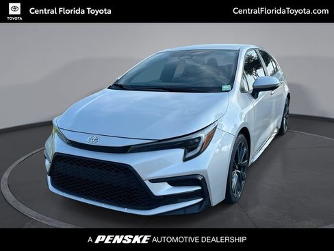Used 2023 Toyota Corolla SE FWD image 1