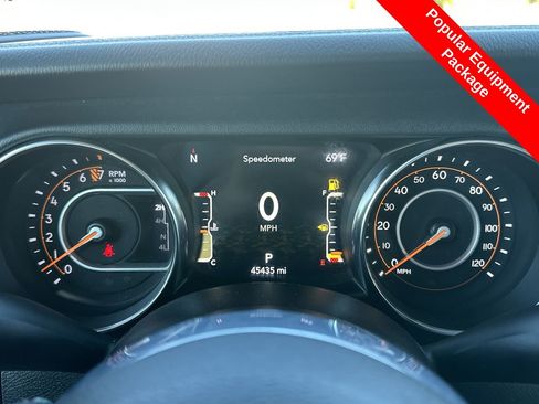 Used 2021 Jeep Gladiator Overland w/ Popular Equipment Package image 12