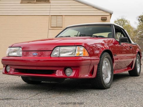 Used 1989 Ford Mustang GT RWD image 22