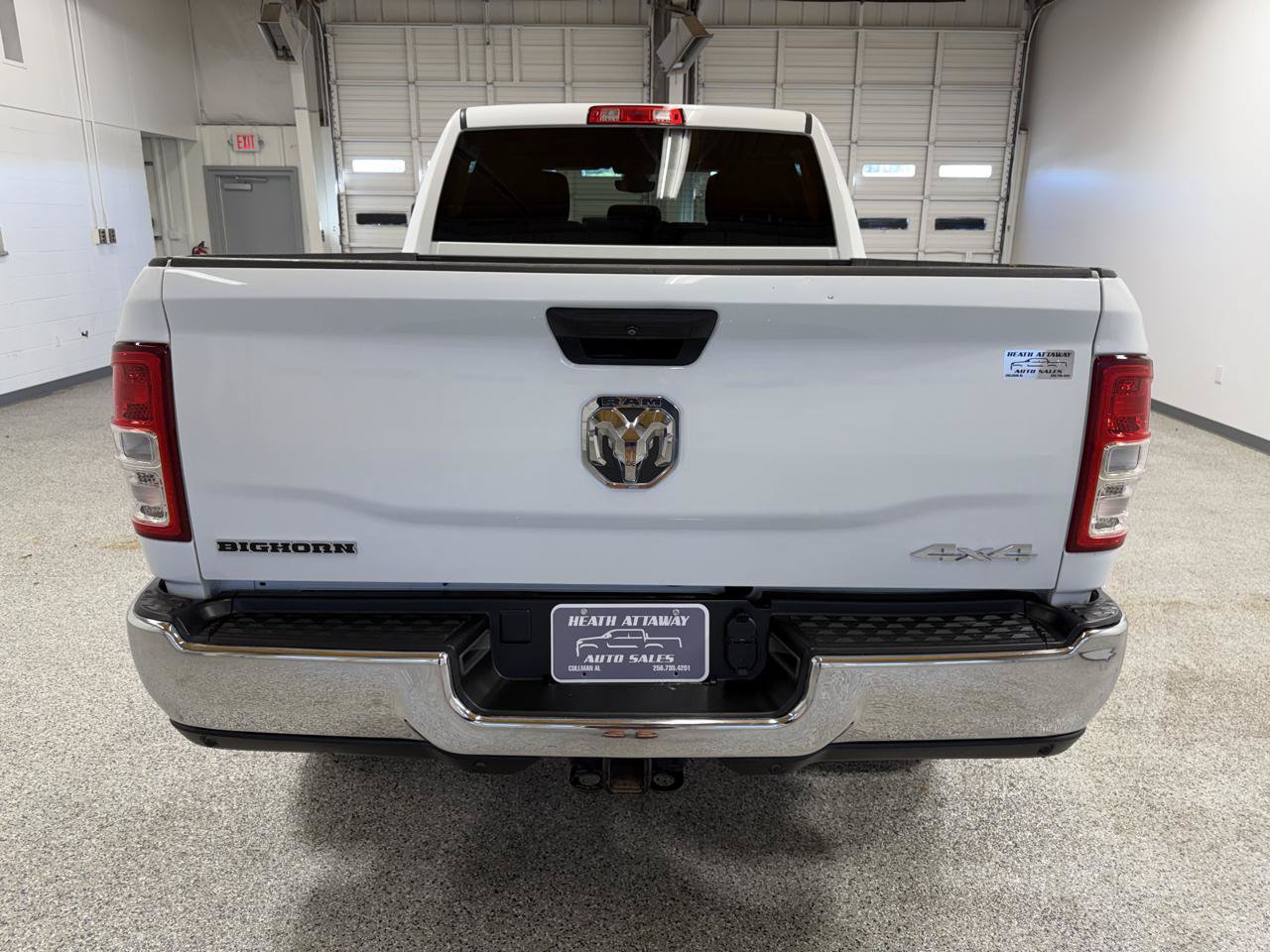 Used 2024 RAM 2500 Big Horn w/ Off Road Package AWD/4WD image 6