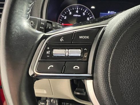 Used 2021 Kia Sportage EX image 31