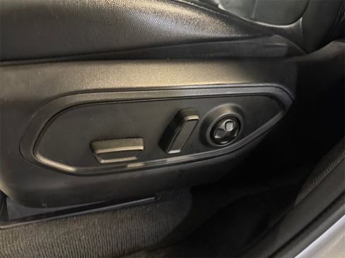 Used 2023 Jeep Grand Cherokee L Altitude image 13