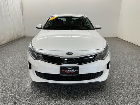 Used 2018 Kia Optima Premium w/ Convenience Package image 2