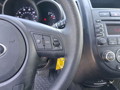Used 2013 Kia Soul image 22