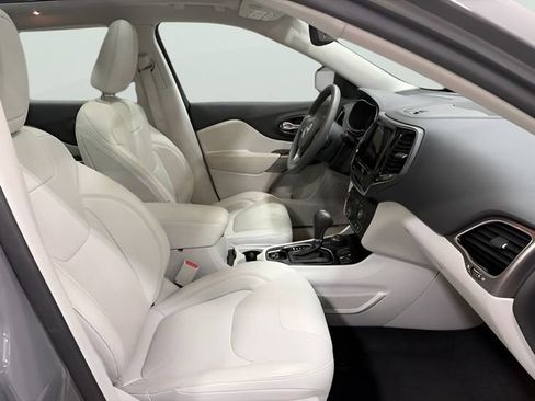 Used 2021 Jeep Cherokee Limited AWD/4WD image 14