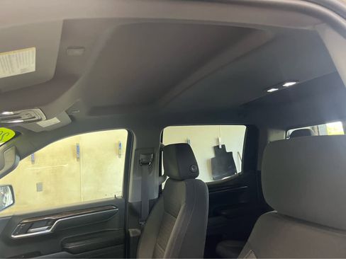 Used 2023 GMC Sierra 1500 Elevation w/ Preferred Package image 32