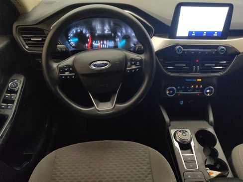 Used 2020 Ford Escape SE FWD image 22