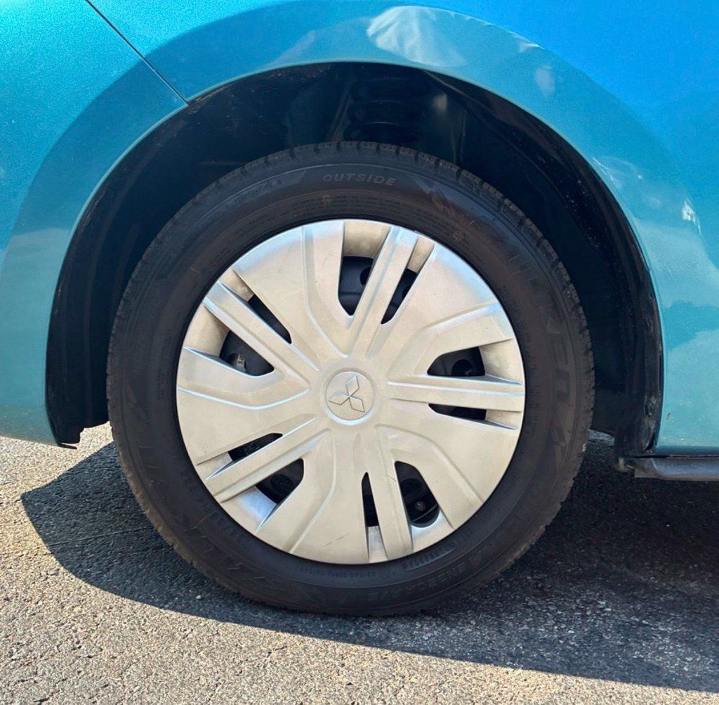 Used 2024 Mitsubishi Mirage ES FWD image 11