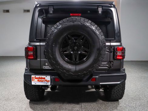 Used 2018 Jeep Wrangler Unlimited Sport S AWD/4WD image 8