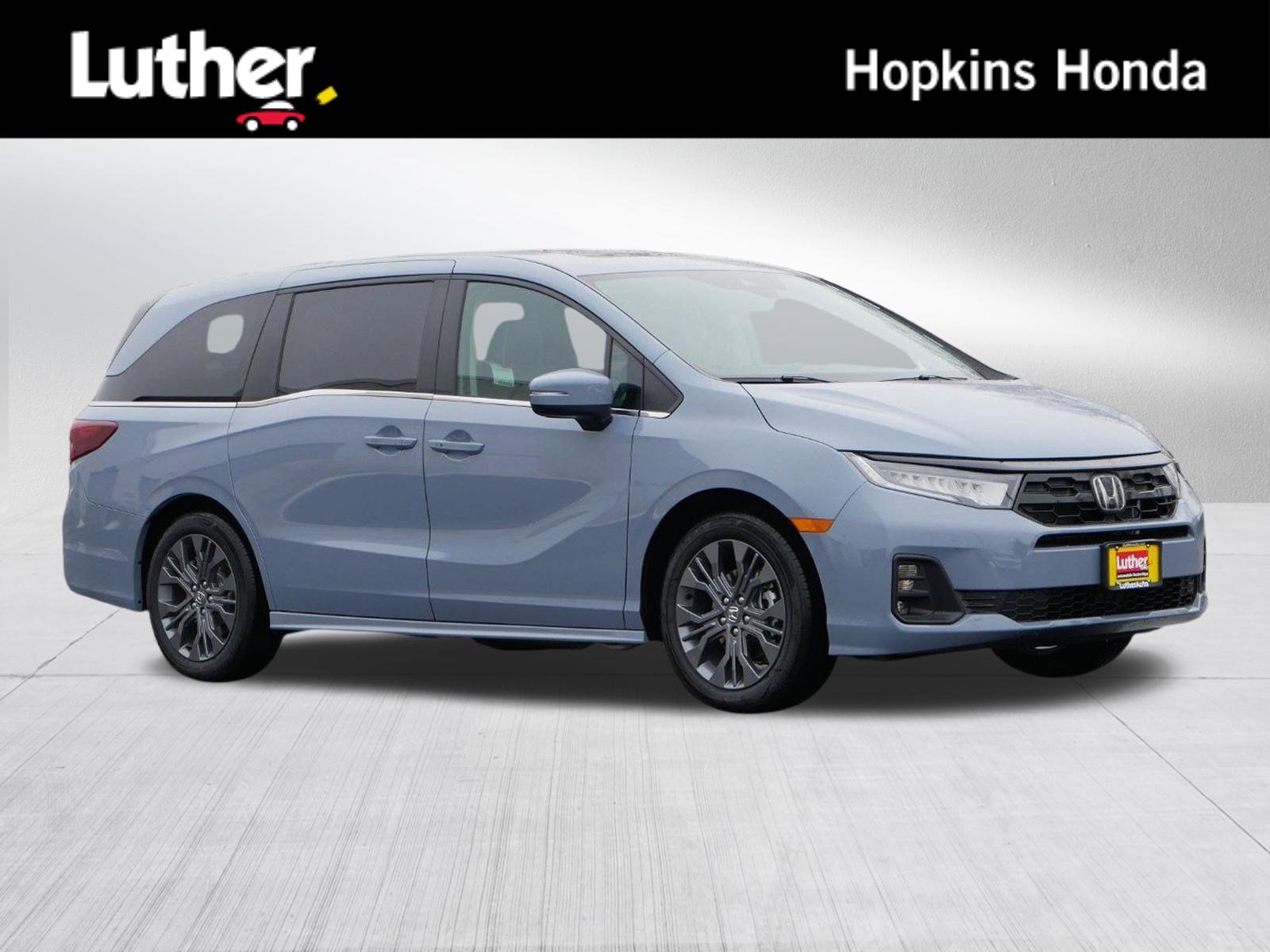 New 2027 Honda Odyssey Touring image 1