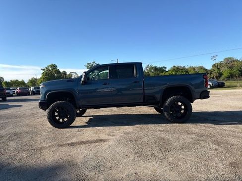 New 2026 Chevrolet Silverado 2500 LTZ w/ LTZ Plus Package AWD/4WD image 5