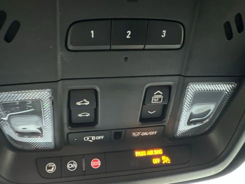 Used 2023 Chevrolet Blazer RS w/ Enhanced Convenience Package image 57