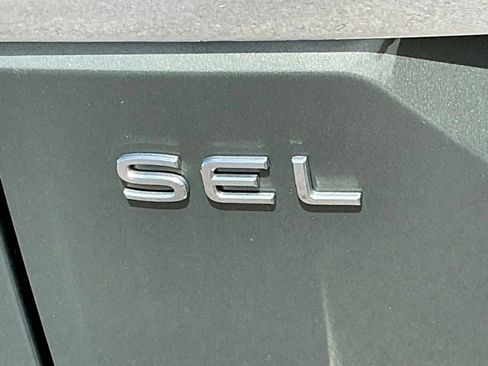 Used 2025 Volkswagen Atlas SEL Premium R-Line AWD/4WD image 11