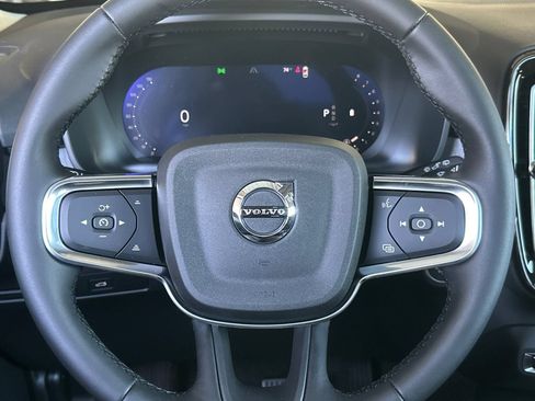 New 2026 Volvo XC40 B5 Ultra w/ Climate Package AWD/4WD image 24