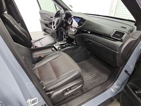 Used 2022 Honda Pilot Black Edition image 42