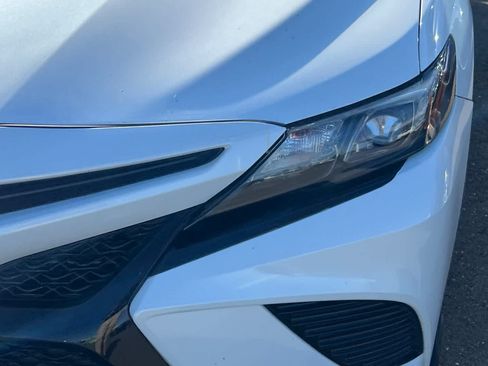 Used 2020 Toyota Camry TRD FWD image 11