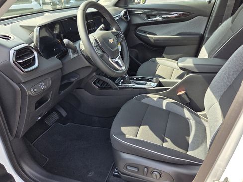 New 2026 Chevrolet TrailBlazer LT w/ Convenience Package image 5