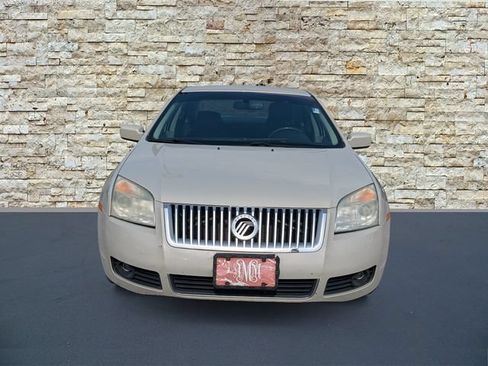 Used 2008 Mercury Milan Premier FWD image 3