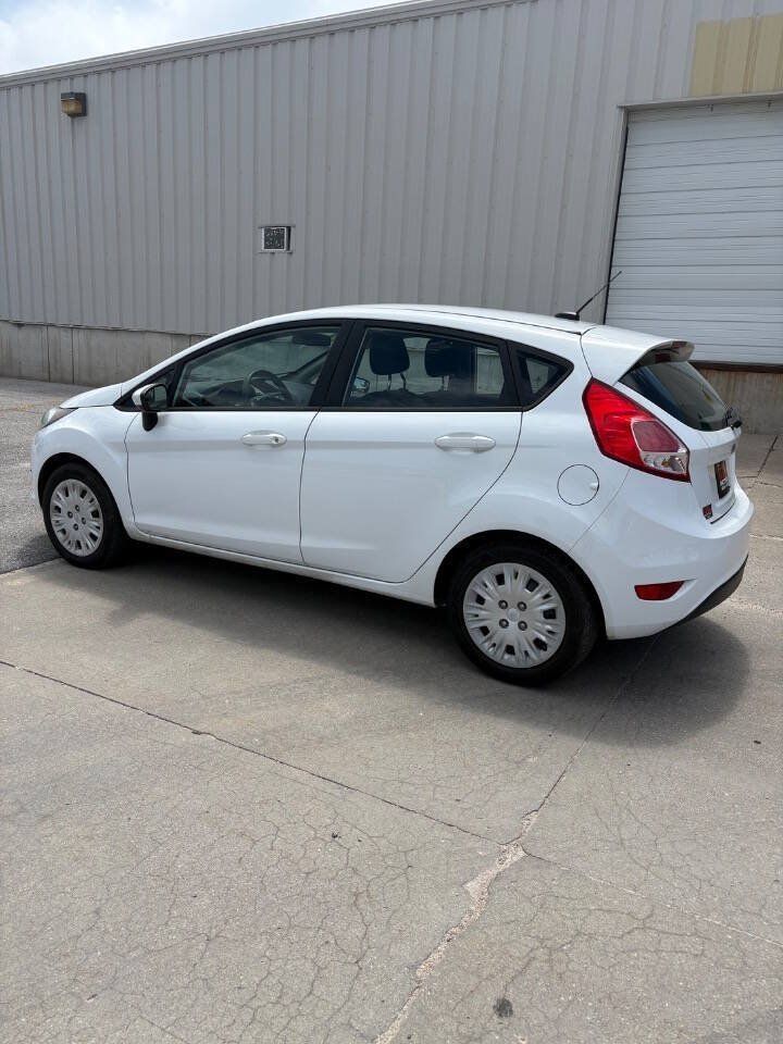 Used 2017 Ford Fiesta S FWD image 5