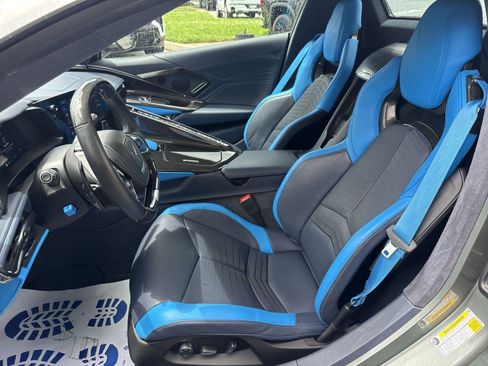 Used 2023 Chevrolet Corvette Z06 w/ Stealth Interior Trim Package RWD image 12