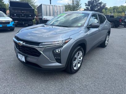 Certified 2024 Chevrolet Trax LS w/ Driver Confidence Package