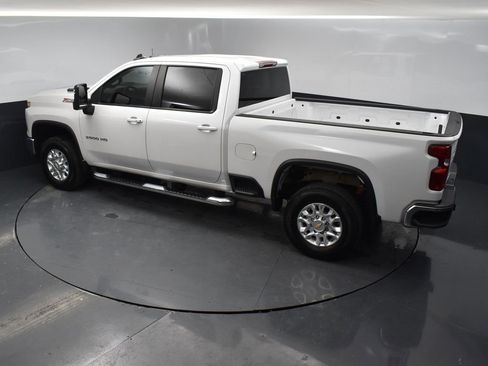 Used 2024 Chevrolet Silverado 3500 LT w/ Z71 Off-Road Package image 35