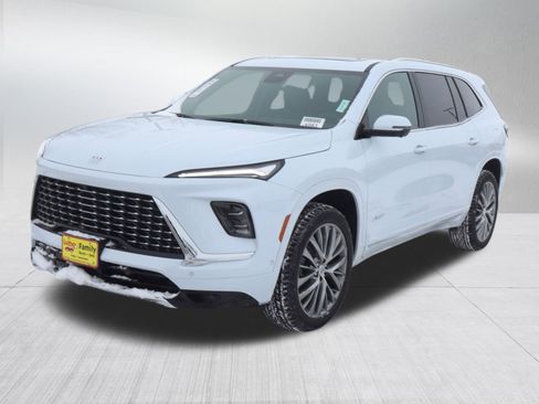 New 2026 Buick Enclave Avenir w/ Super Cruise Package image 3