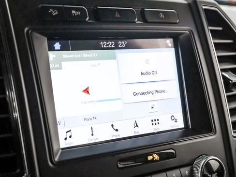 Used 2019 Ford Expedition Limited image 28