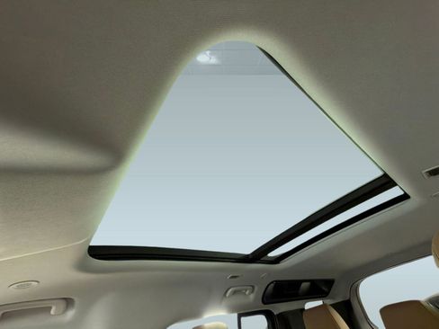 Certified 2025 Land Rover Defender 110 S image 14