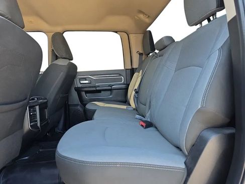 Used 2019 RAM 2500 Big Horn AWD/4WD image 18