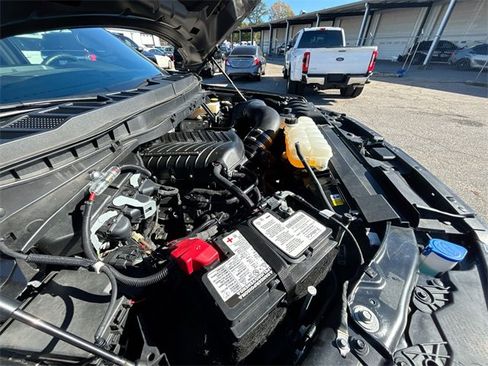 Used 2022 Ford F150 XLT w/ Equipment Group 302A High image 12