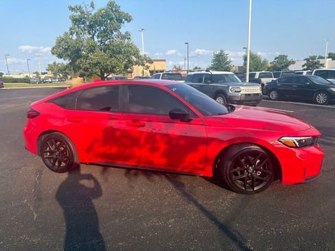Used 2025 Honda Civic Sport image 21