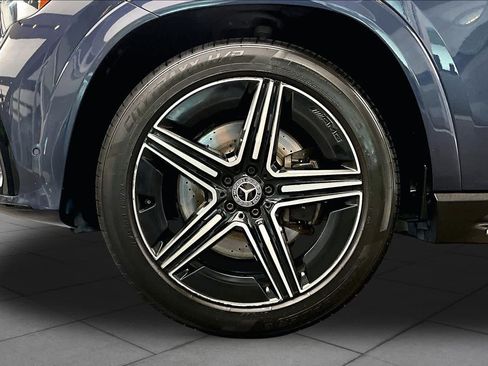 Used 2024 Mercedes-Benz GLE 350 4MATIC image 11