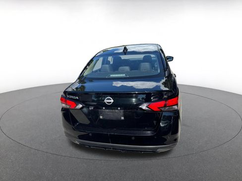 Used 2025 Nissan Versa SV FWD image 14