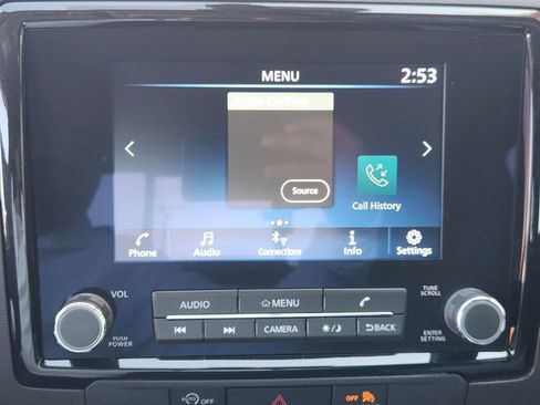 Used 2024 Nissan Frontier SV w/ SV Convenience Package image 12