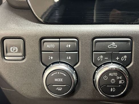 Used 2024 GMC Sierra 1500 Elevation w/ X31 Off-Road Package image 18