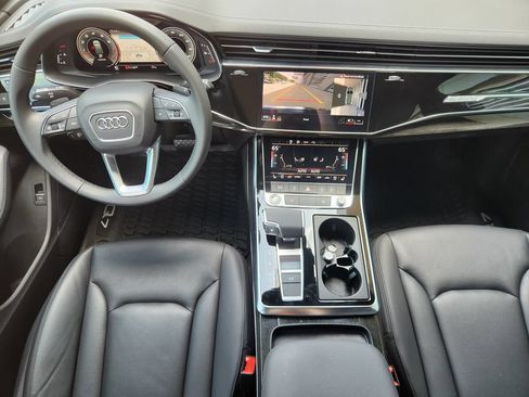 Used 2023 Audi Q7 3.0T Premium Plus w/ Premium Plus Package AWD/4WD image 25
