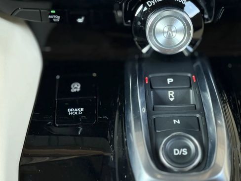 Used 2025 Acura MDX SH-AWD w/ Technology Package image 40