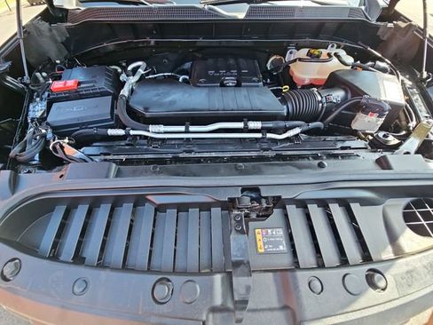 Used 2021 Chevrolet Silverado 1500 Custom AWD/4WD image 32