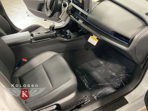 New 2026 Toyota Prius Plug-In Hybrid image 20