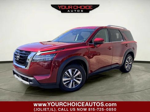 Used 2022 Nissan Pathfinder SL w/ SL Black Package AWD/4WD image 1