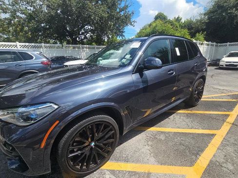 Used 2020 BMW X5 M50i w/ Executive Package AWD/4WD image 5