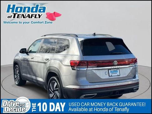 Used 2025 Volkswagen Atlas SE image 4