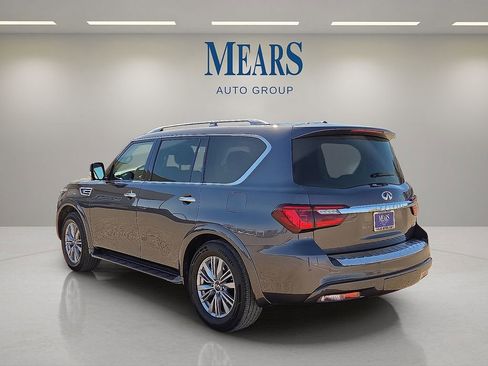 Used 2024 INFINITI QX80 Luxe image 3