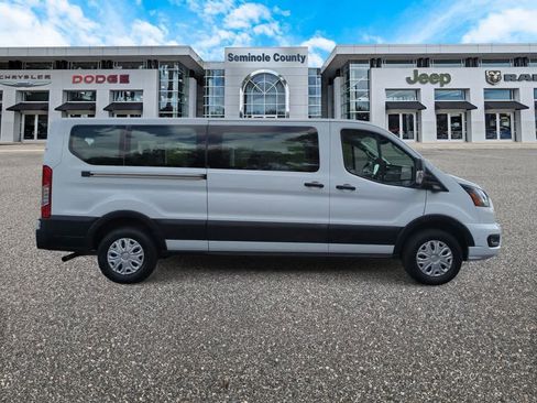 Used 2023 Ford Transit 350 XLT RWD image 9