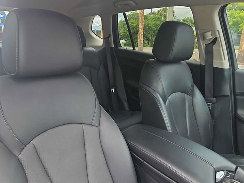 Used 2019 Buick Envision Essence FWD image 25