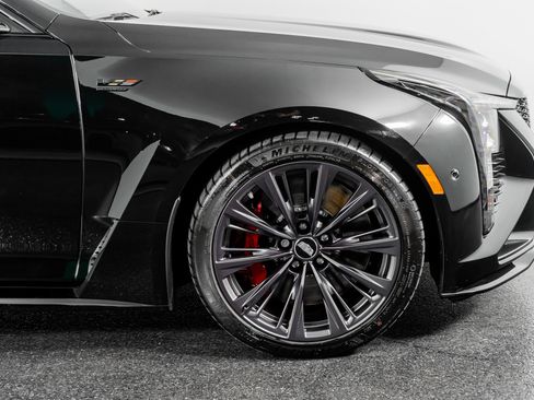 Used 2025 Cadillac CT5 V Blackwing w/ Super Cruise 1 Package image 56