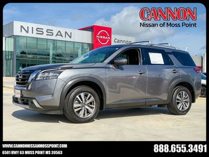 Used 2025 Nissan Pathfinder SL