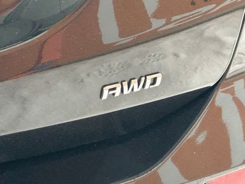 Certified 2024 Chevrolet Equinox LS w/ Driver Confidence II Package image 8