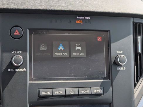 Used 2025 Subaru Outback AWD/4WD image 24
